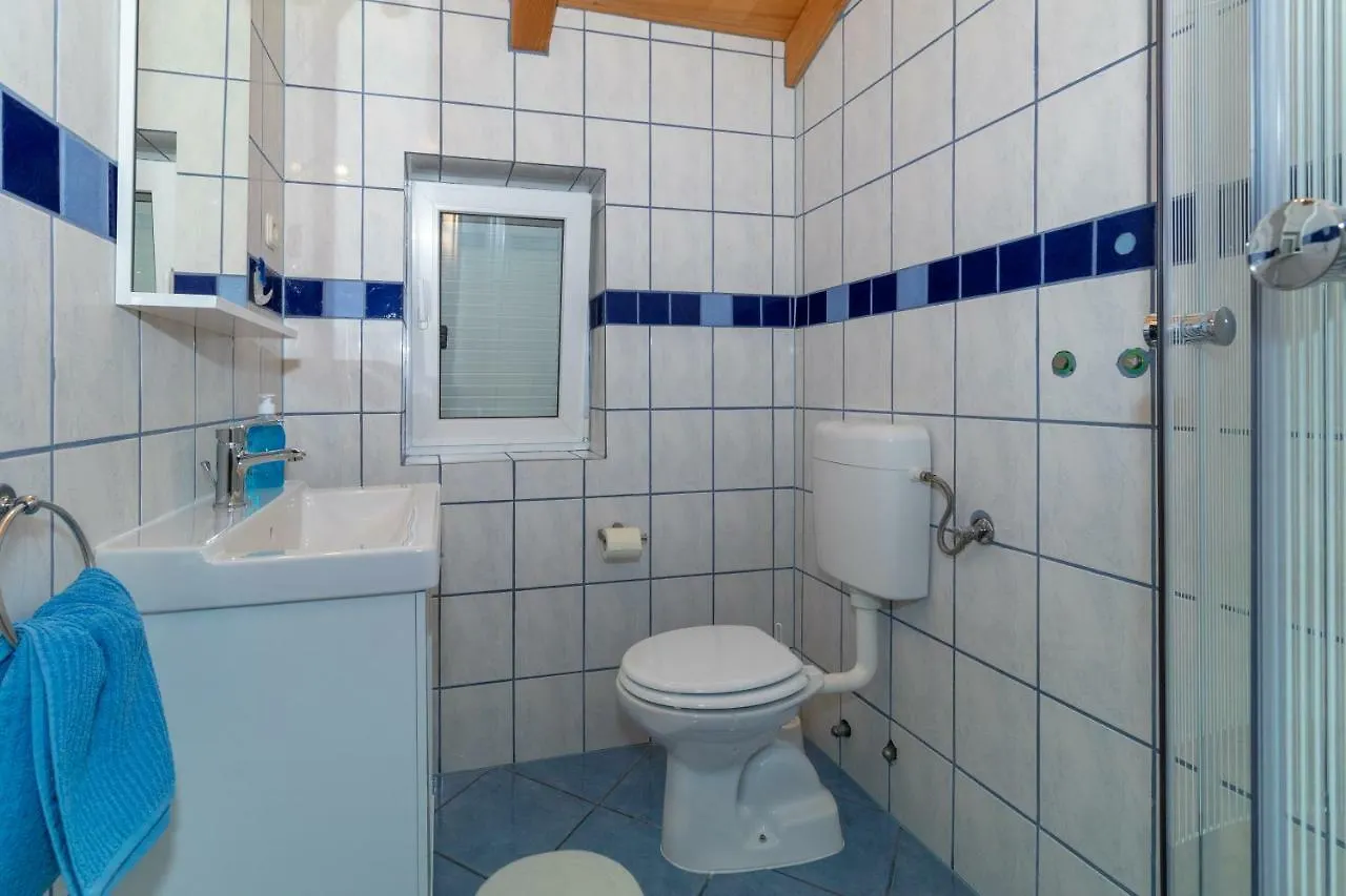 Nyaraló Guest House Otto Punat Horvátország